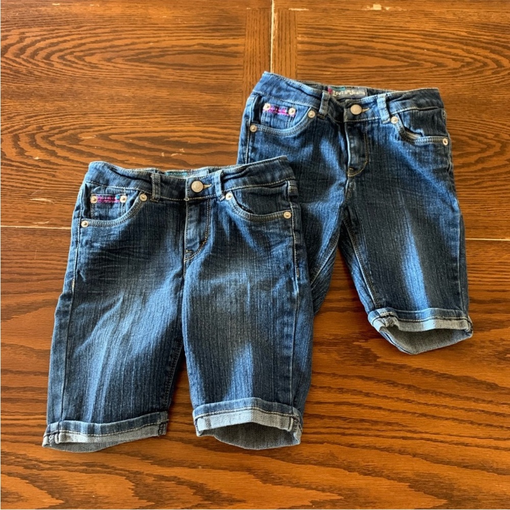 2 Levi's Little Girls Denim Jeans Pants Dark Wash Size 6
Medium Regular Lot